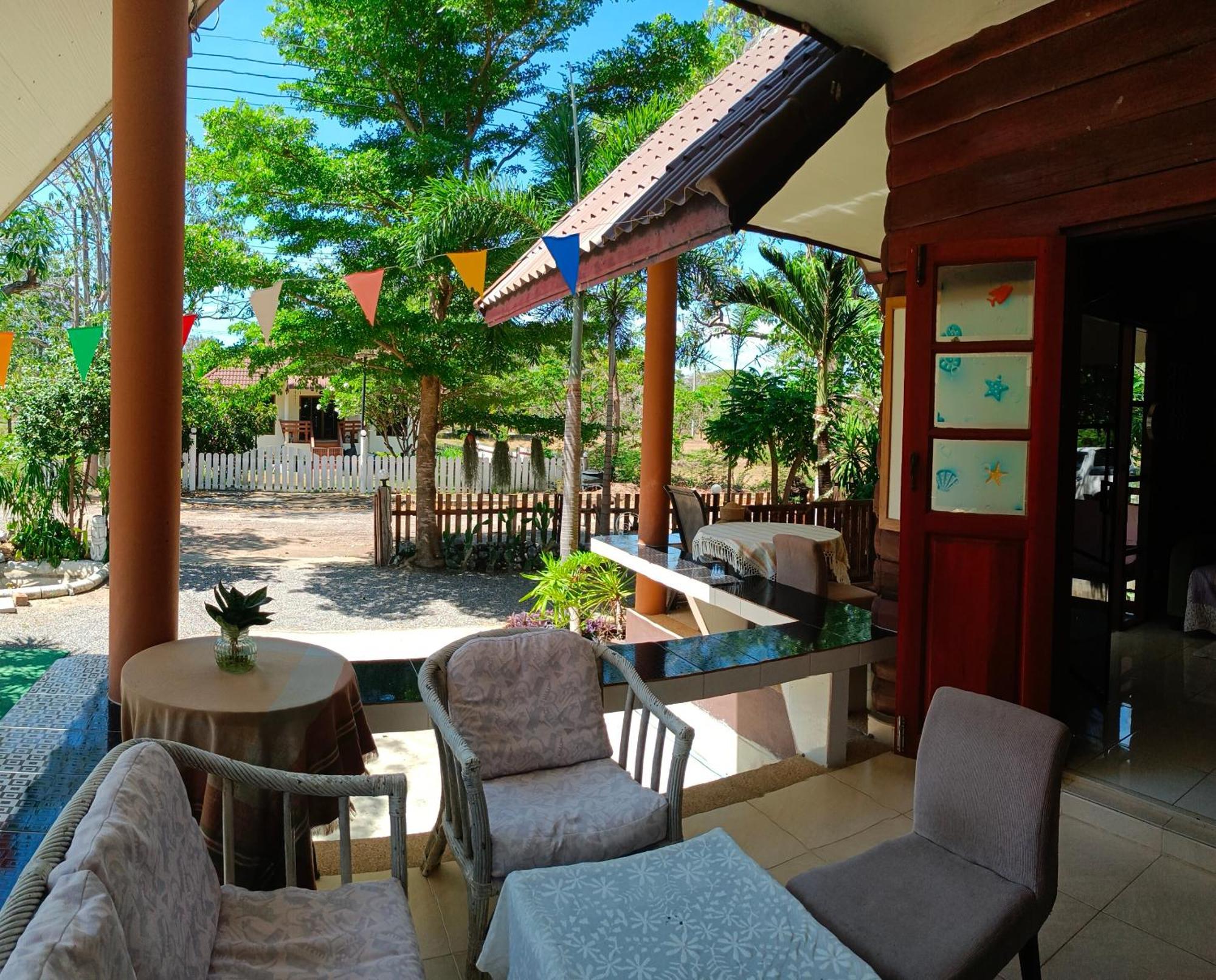 Villa บาคัสโฮมลอร์ด Haad Chao Samran Exterior foto